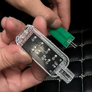 PCBA 12 Yüksek Işıklı LED ile Araç Ayak Çukurları Işığı Orijinal Araç Atmosferi Işıklarını Destekler Renkleri Senkronize Değiştir